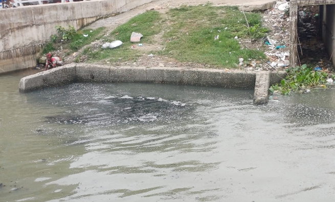 নারায়ণগঞ্জে নদীদূষণকারী শিল্পপ্রতিষ্ঠানে পরিবেশ অধিদপ্তরের অভিযান